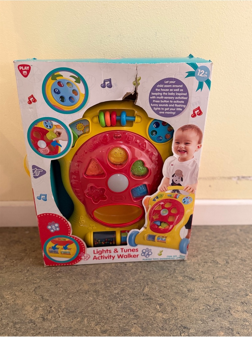 Fun Time FT4002 Lights & Tunes Music Activity Walker
